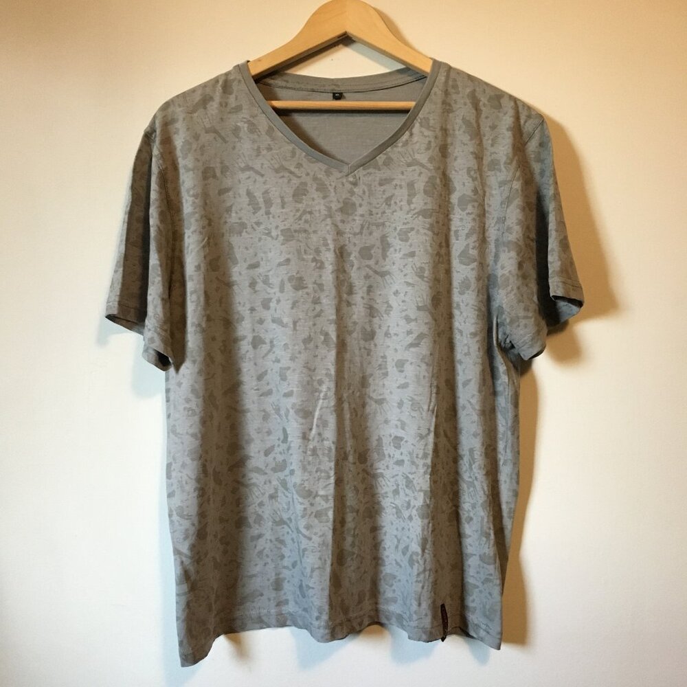 OneWay Animal Illustration Graphic Tee 100% Cotton V-Neck XL